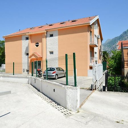 Tea Lux Apartment Kotor Ngoại thất bức ảnh