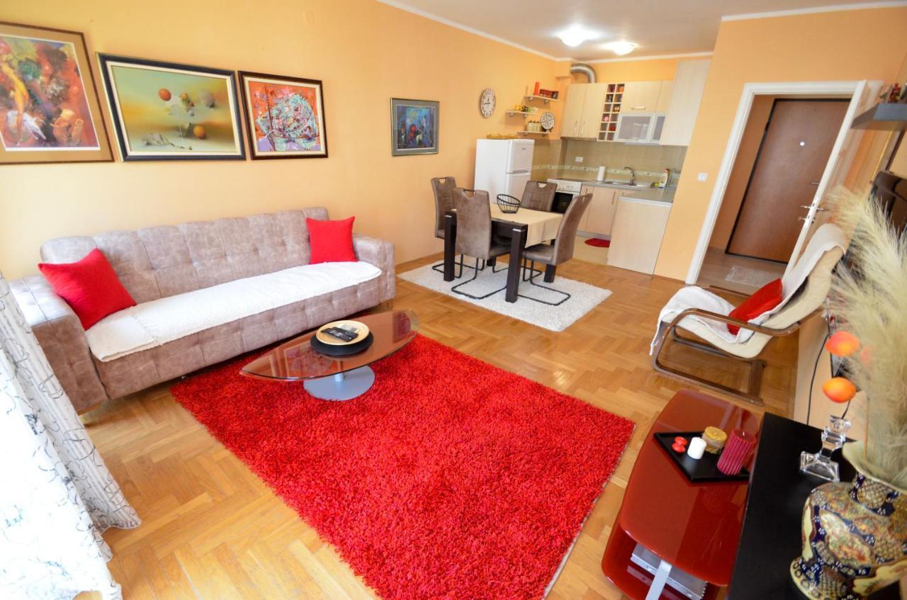 Tea Lux Apartment Kotor Ngoại thất bức ảnh