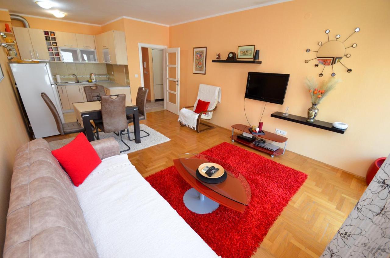 Tea Lux Apartment Kotor Ngoại thất bức ảnh